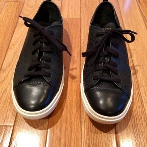 💕⬇️PRICE DROP ⬇️💕Cole Haan leather sneaker  8.5